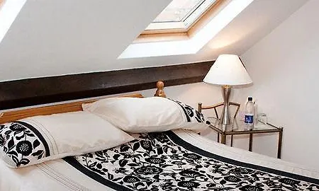 Townend Farm Oda ve Kahvaltı Loftus