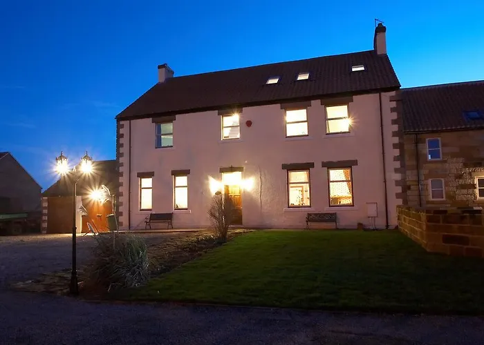 Townend Farm 4* Loftus